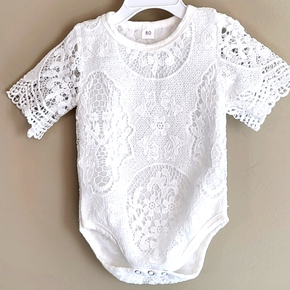 Adorable white lace onesie/bodysuit